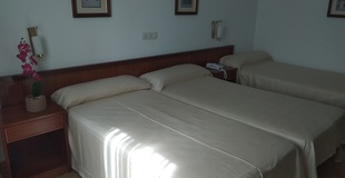 Standard-dreibettzimmer ELE Acueducto Hotel Segovia